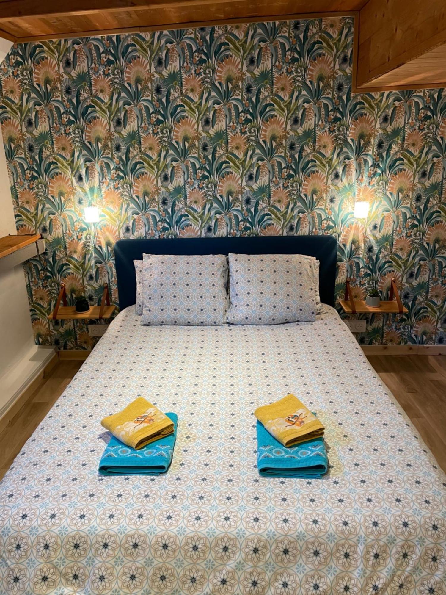Peniche Le Pescalune - Chambre D'Hotes Arles Exteriér fotografie